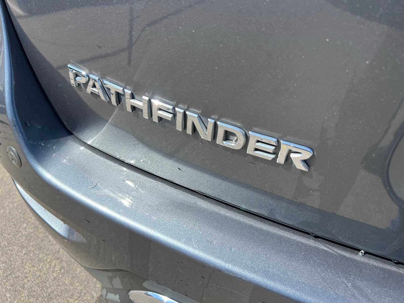 Thumbnail: 2016 Nissan Pathfinder - 5
