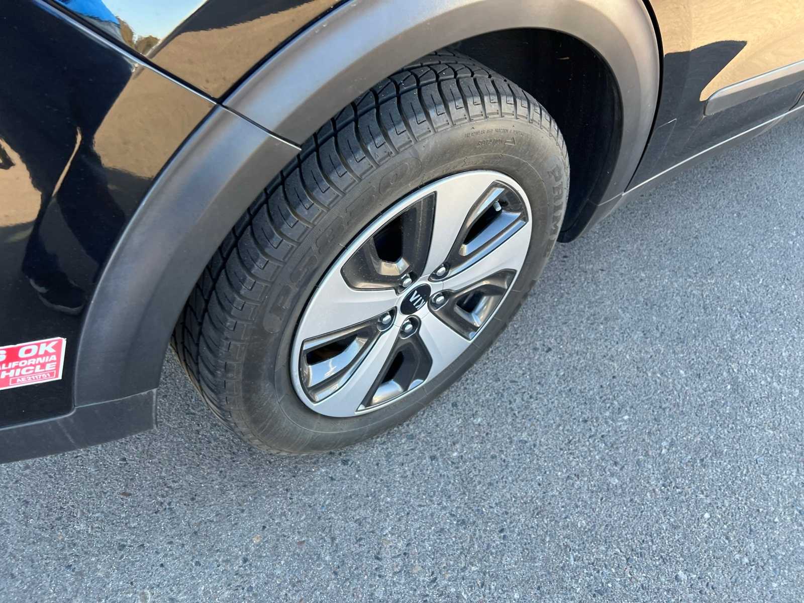 Thumbnail: 2018 Kia Niro - 21