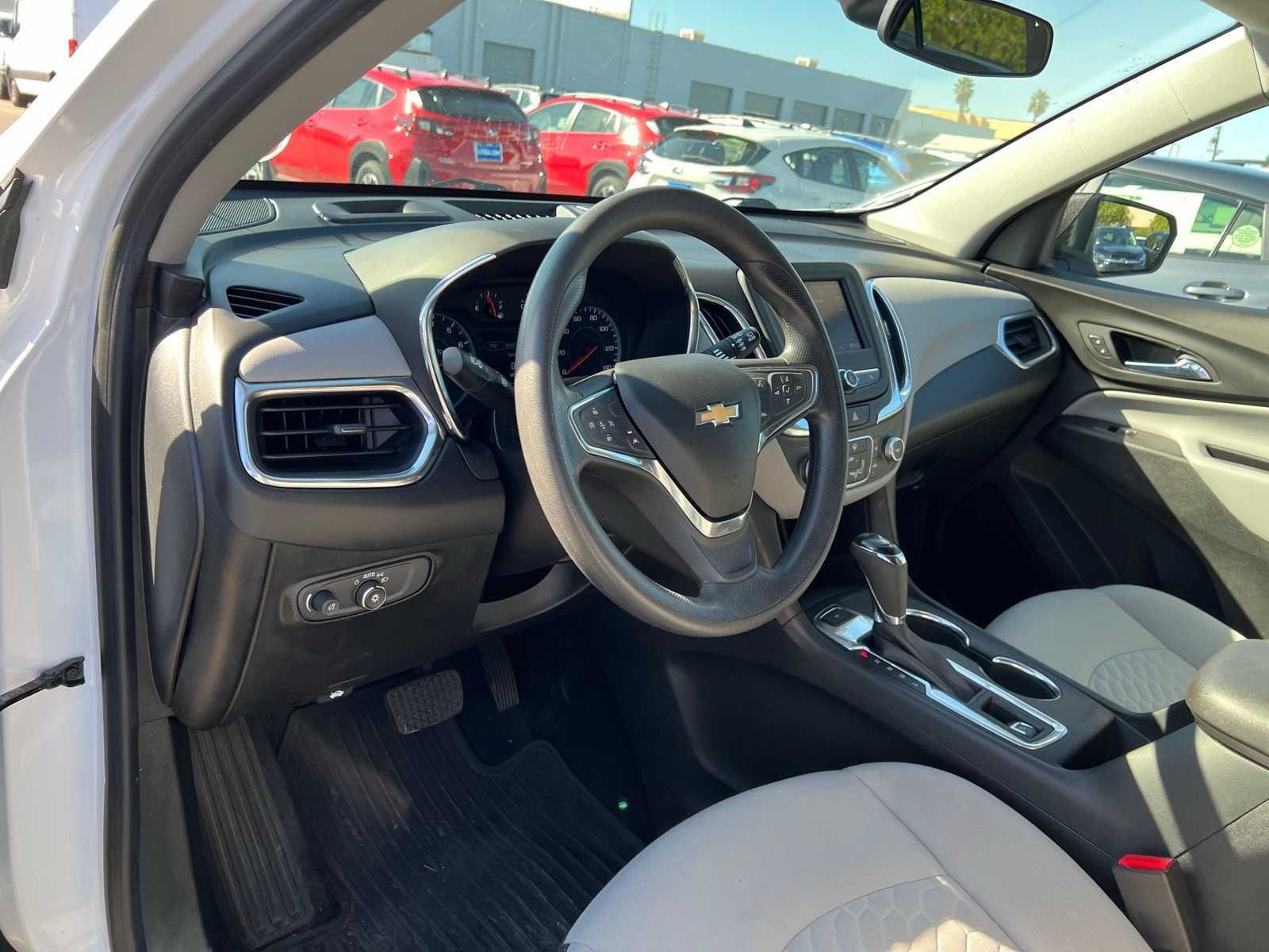 Thumbnail: 2020 Chevrolet Equinox - 14