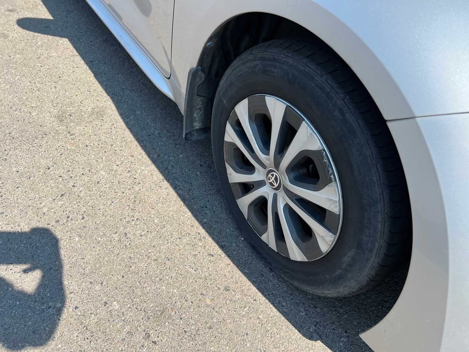 Thumbnail: 2020 Toyota Corolla - 25