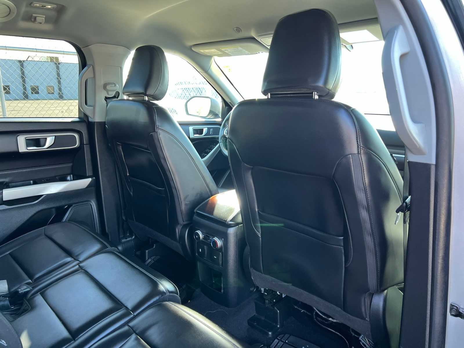 Thumbnail: 2021 Ford Explorer - 22