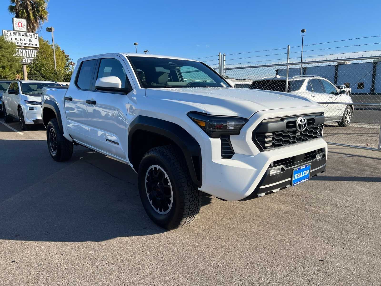 Thumbnail: 2024 Toyota Tacoma - 11
