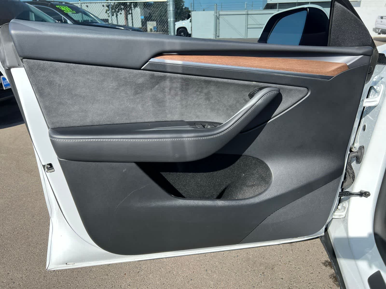 Thumbnail: 2024 Tesla Model Y - 15