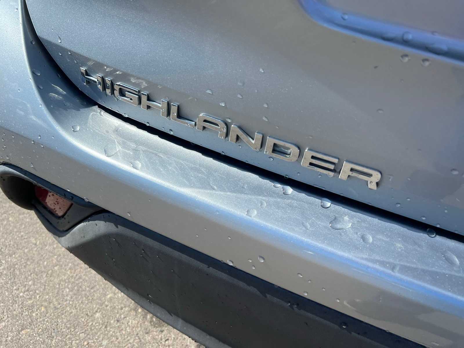 Thumbnail: 2021 Toyota Highlander - 5