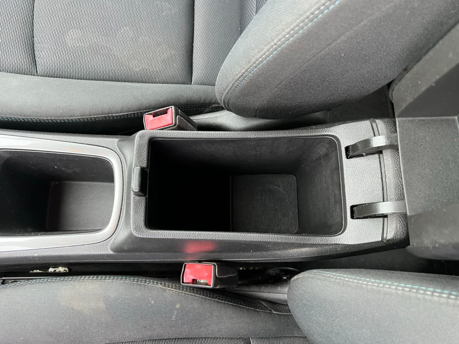 Thumbnail: 2016 Chevrolet Cruze - 41