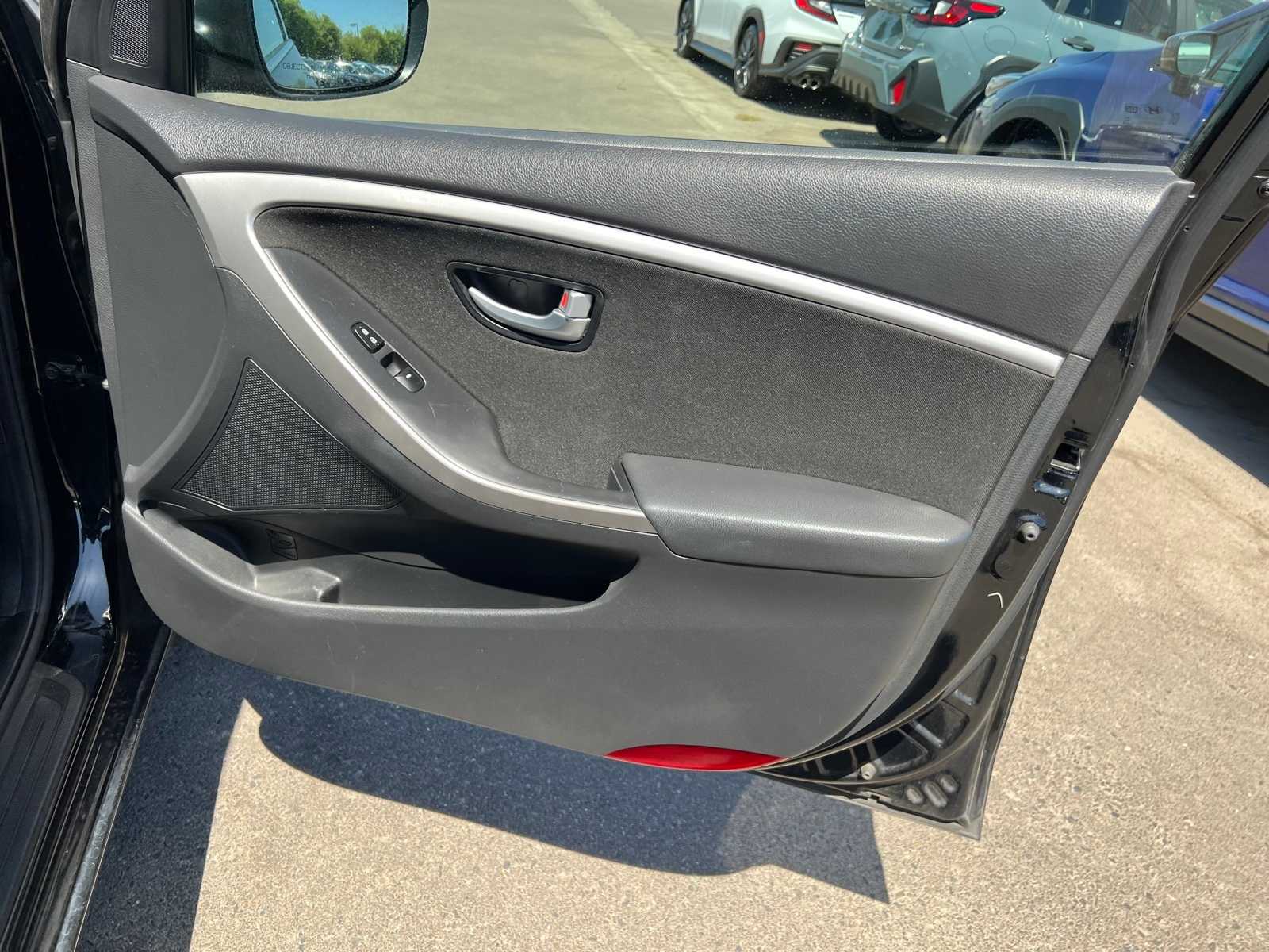 Thumbnail: 2016 Hyundai Elantra - 27