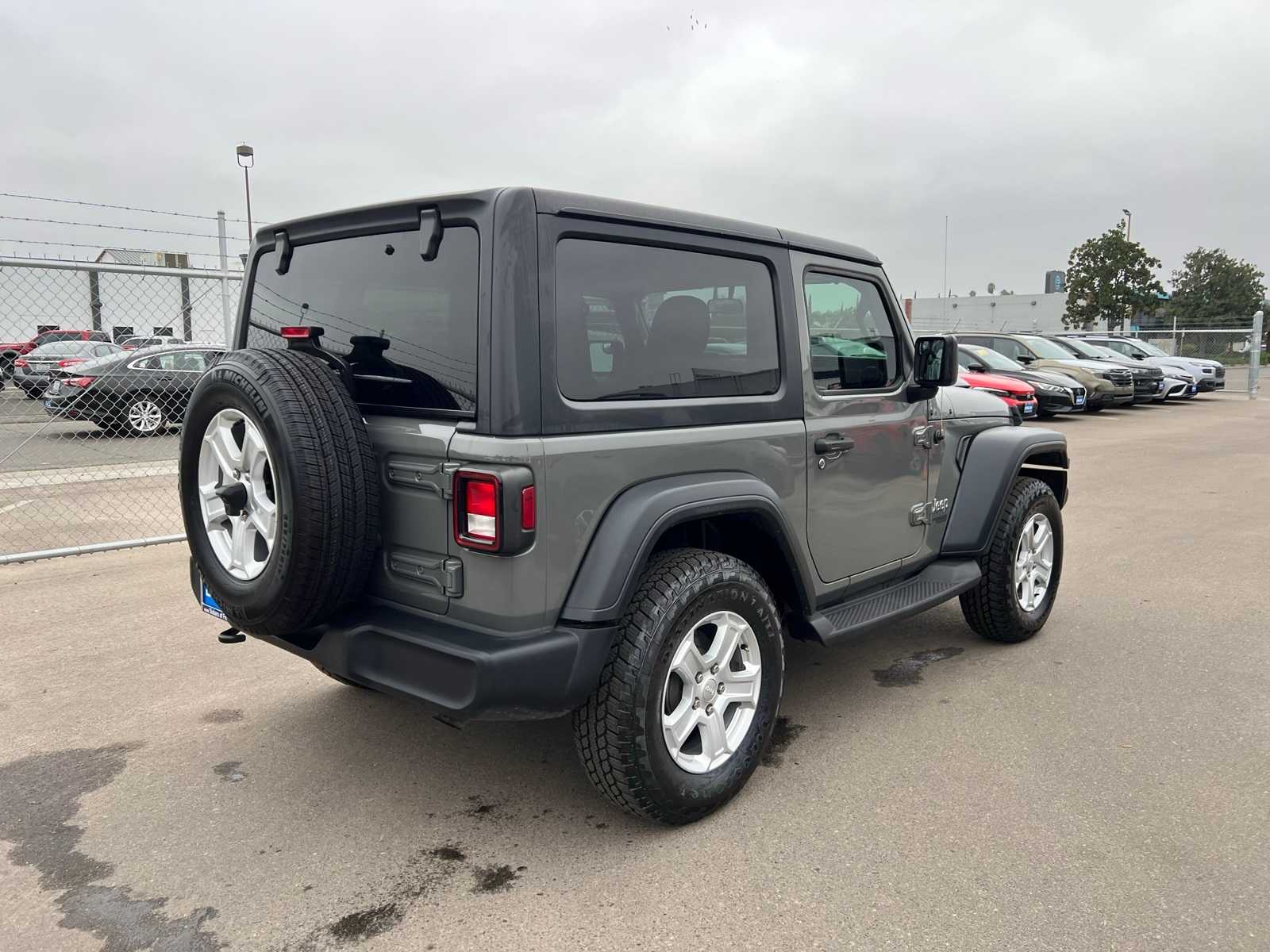 Thumbnail: 2020 Jeep Wrangler - 8