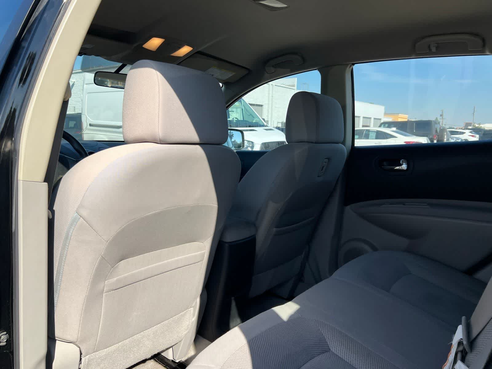 Thumbnail: 2014 Nissan Rogue - 17