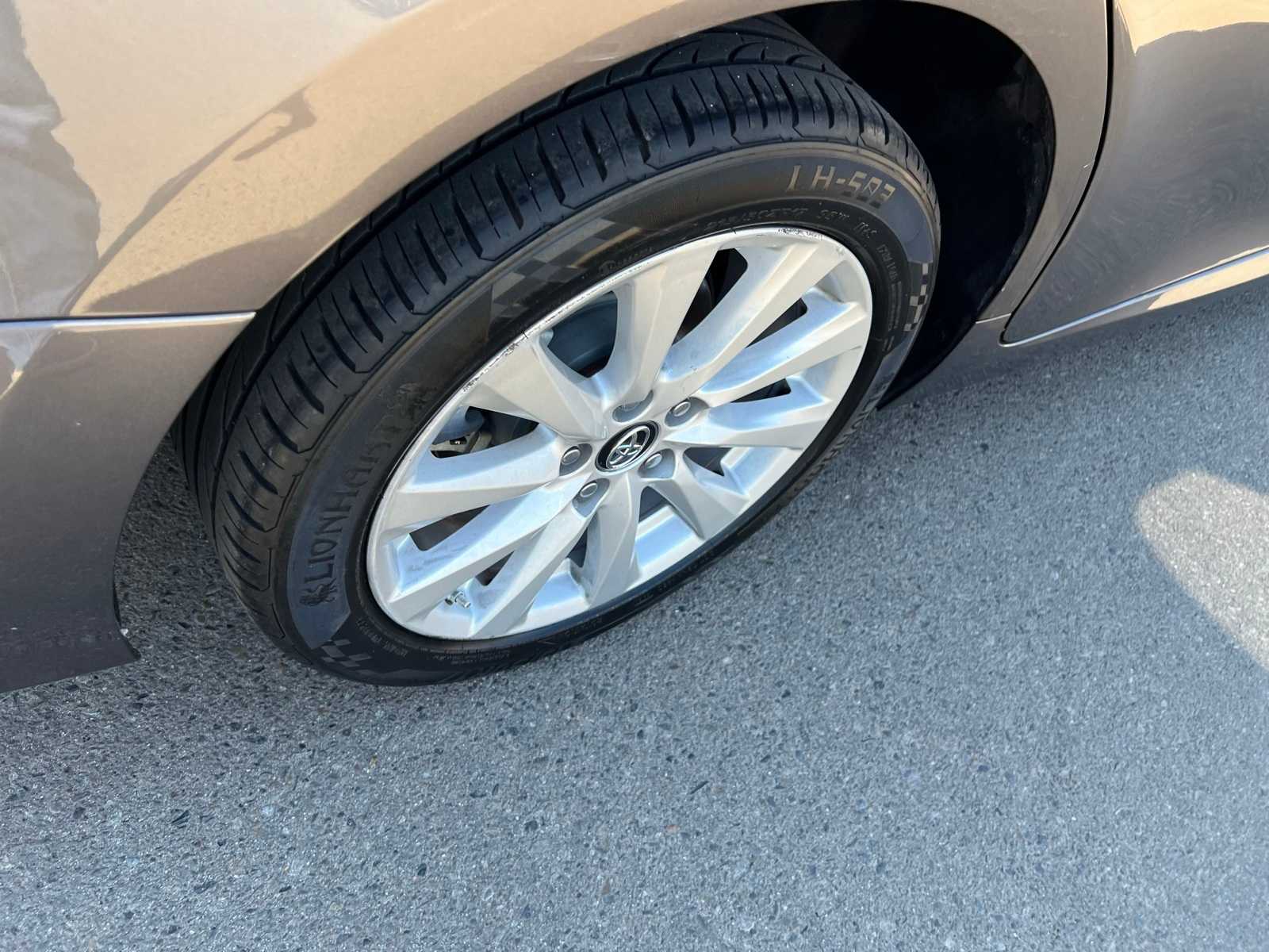 Thumbnail: 2018 Toyota Camry - 20