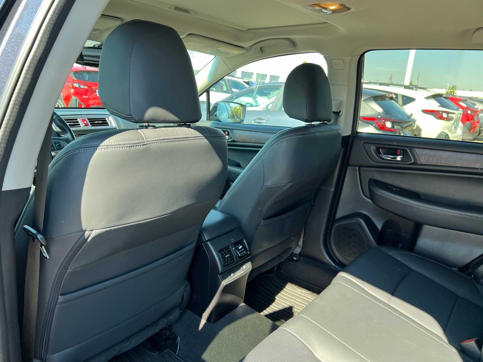 Thumbnail: 2016 Subaru Outback - 18