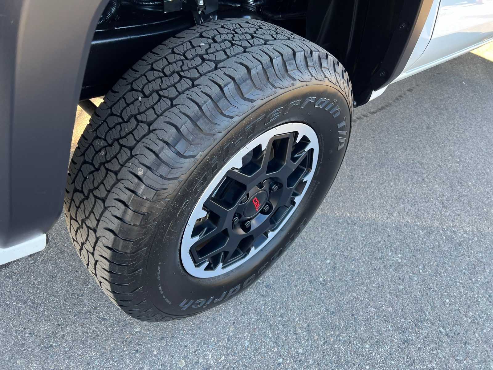 Thumbnail: 2024 Toyota Tacoma - 21