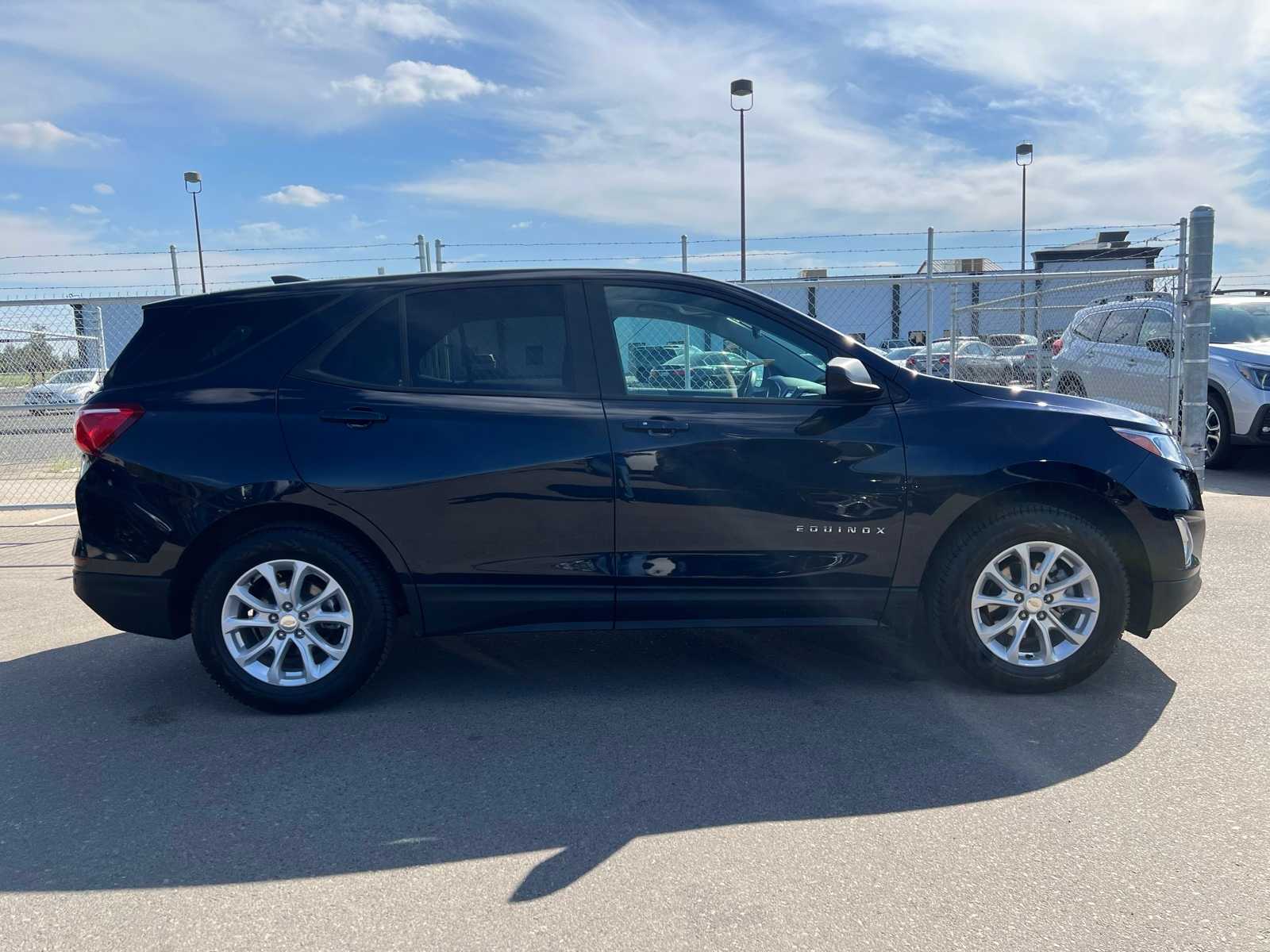 Thumbnail: 2020 Chevrolet Equinox - 10