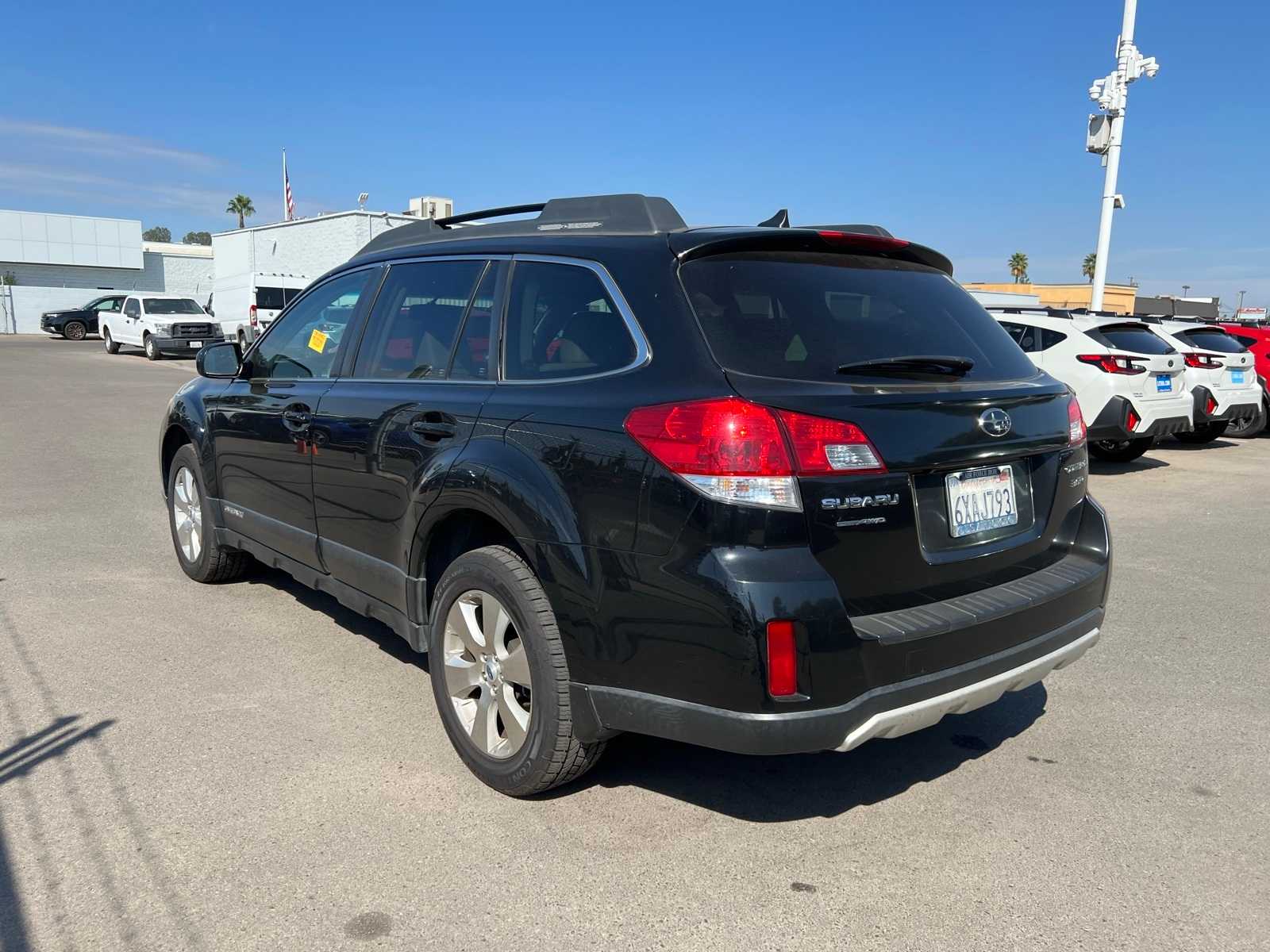 Thumbnail: 2012 Subaru Outback - 3