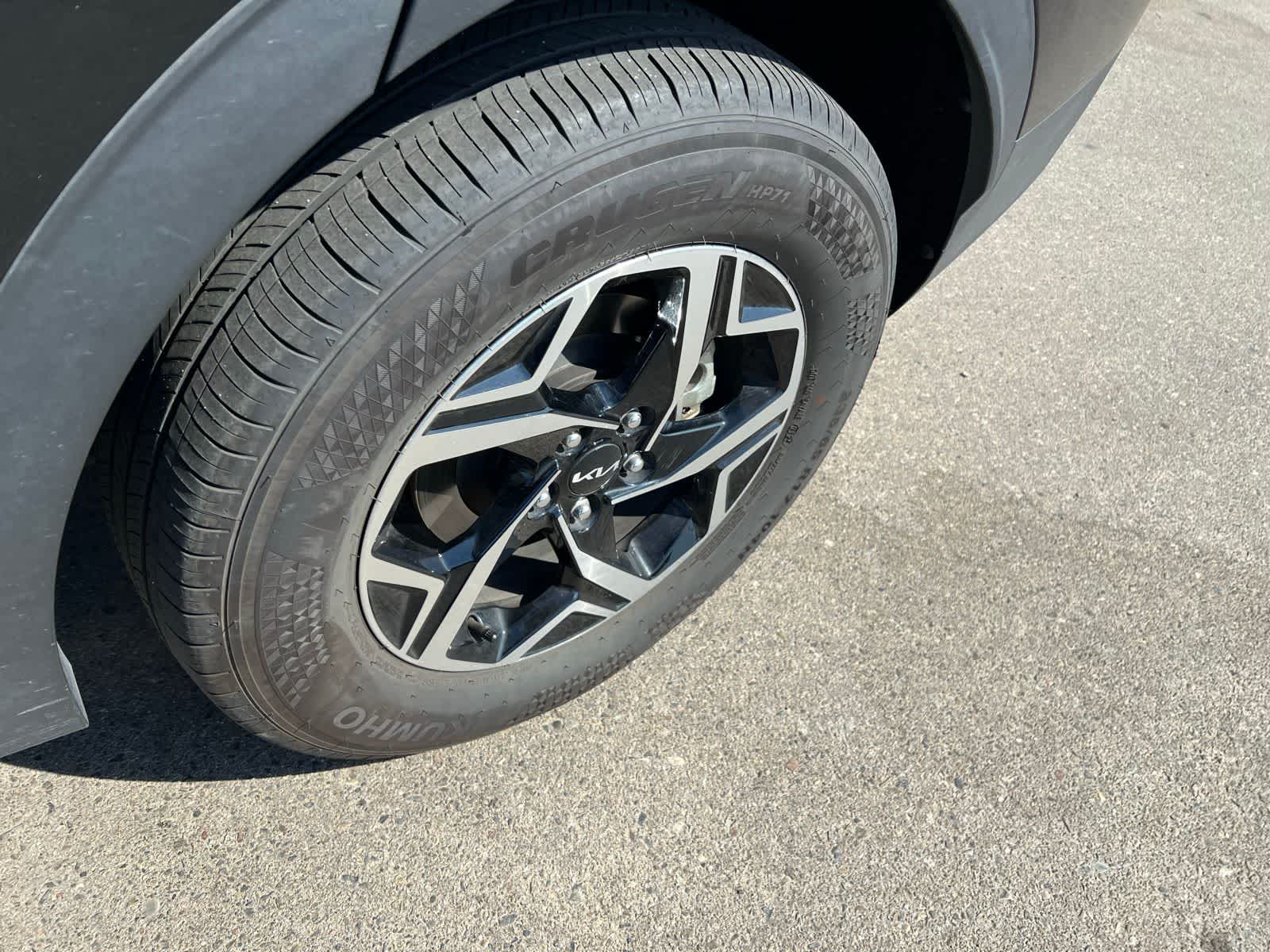 Thumbnail: 2025 Kia Sportage - 17