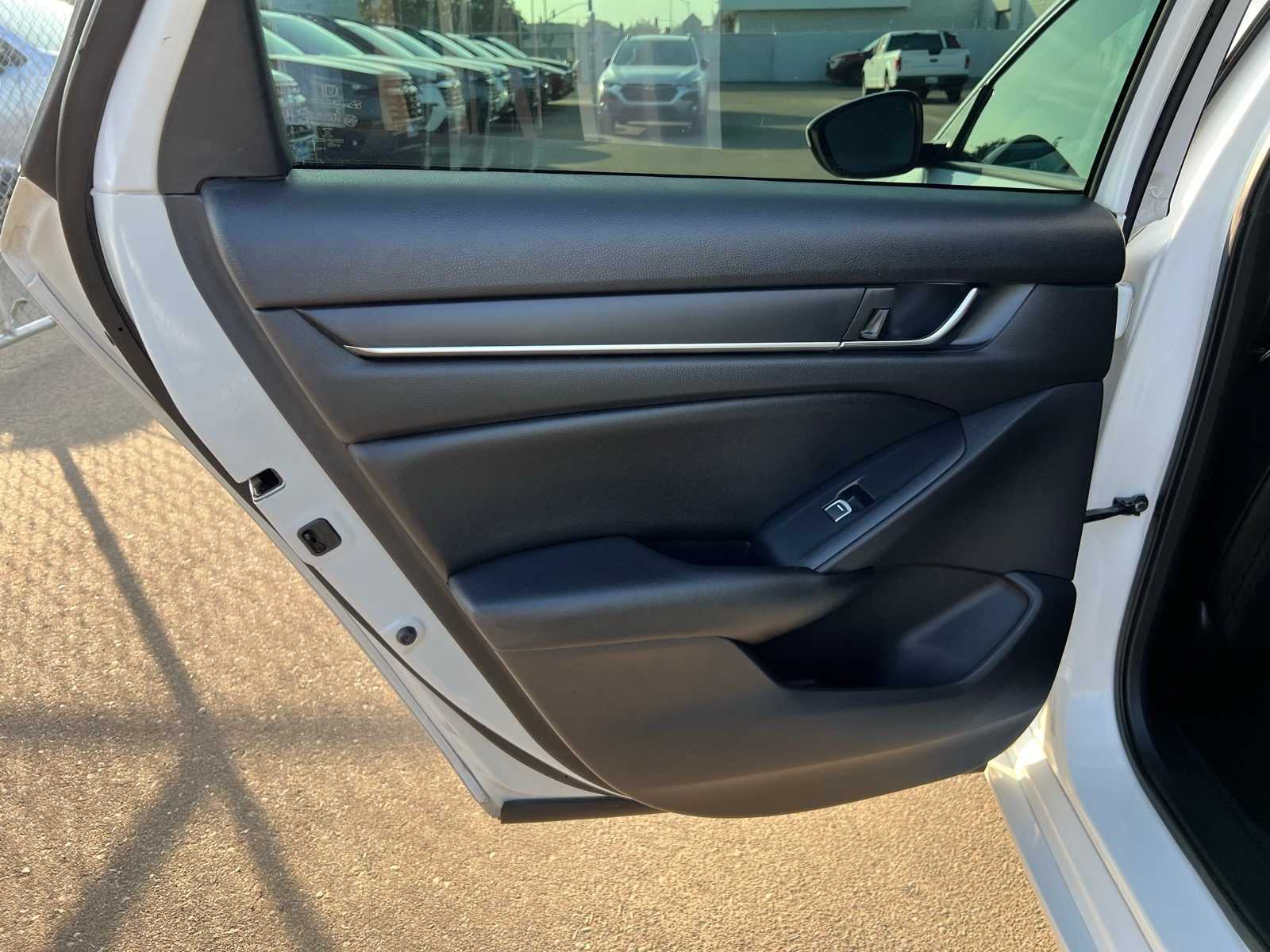 Thumbnail: 2019 Honda Accord - 20