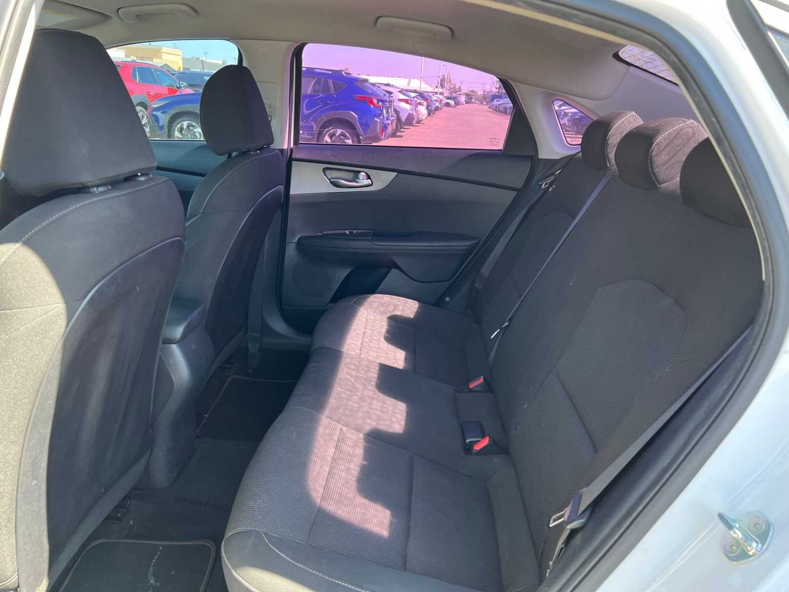 2019 Kia Forte FE 17
