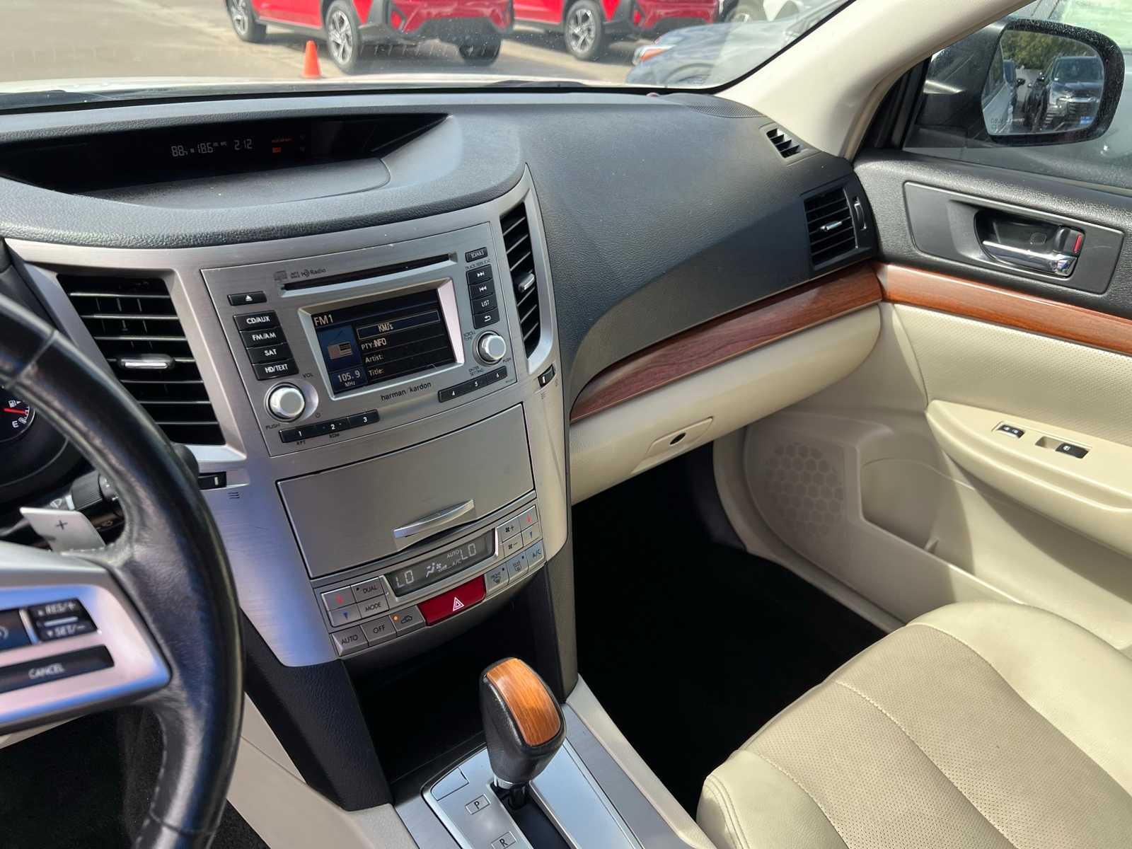 Thumbnail: 2014 Subaru Outback - 38