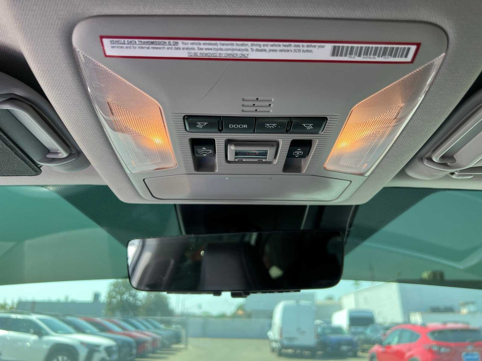 Thumbnail: 2021 Toyota RAV4 - 33
