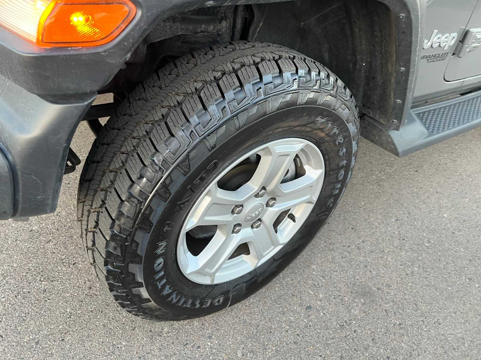 Thumbnail: 2020 Jeep Wrangler - 11