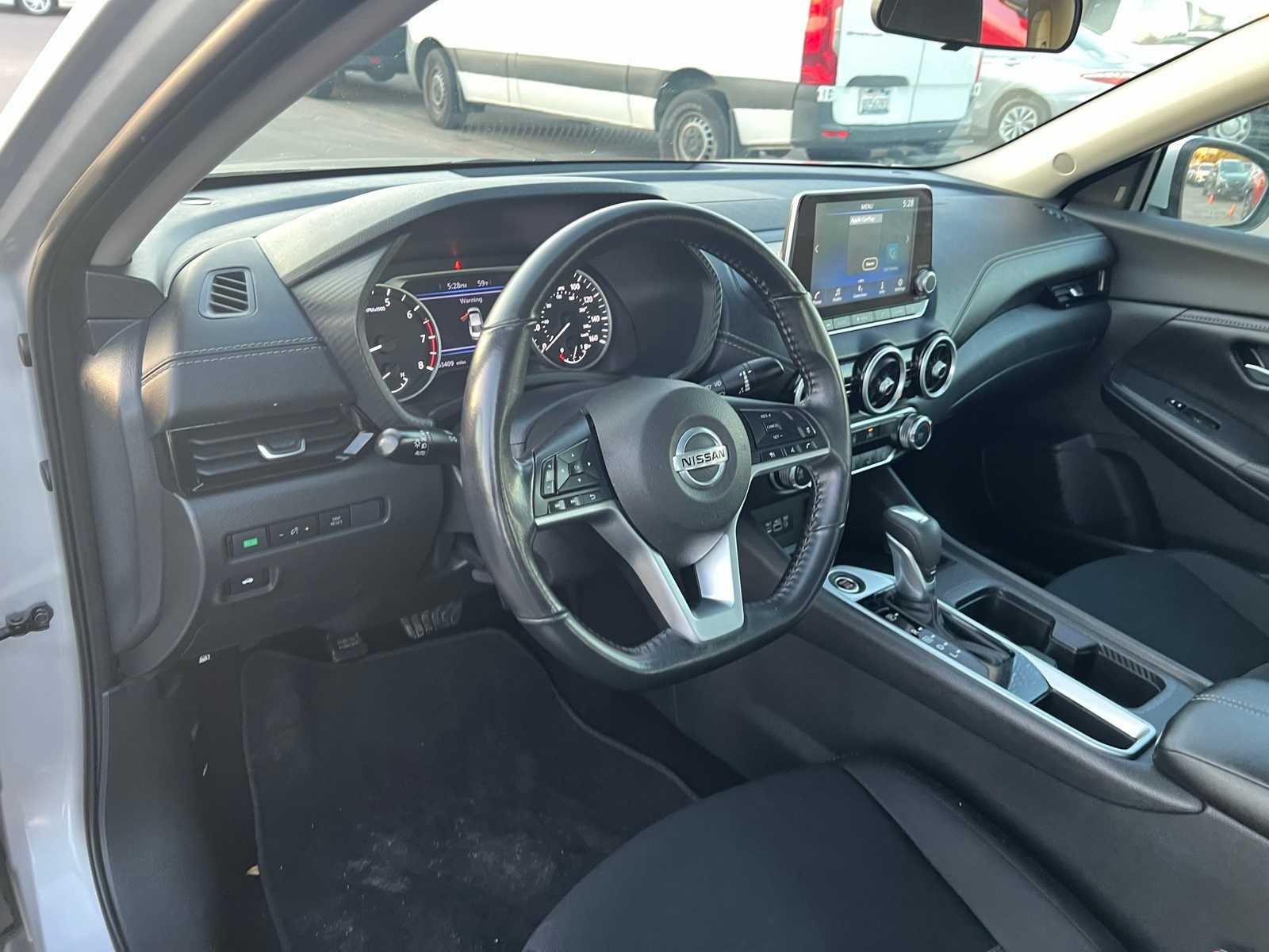 Thumbnail: 2022 Nissan Sentra - 14