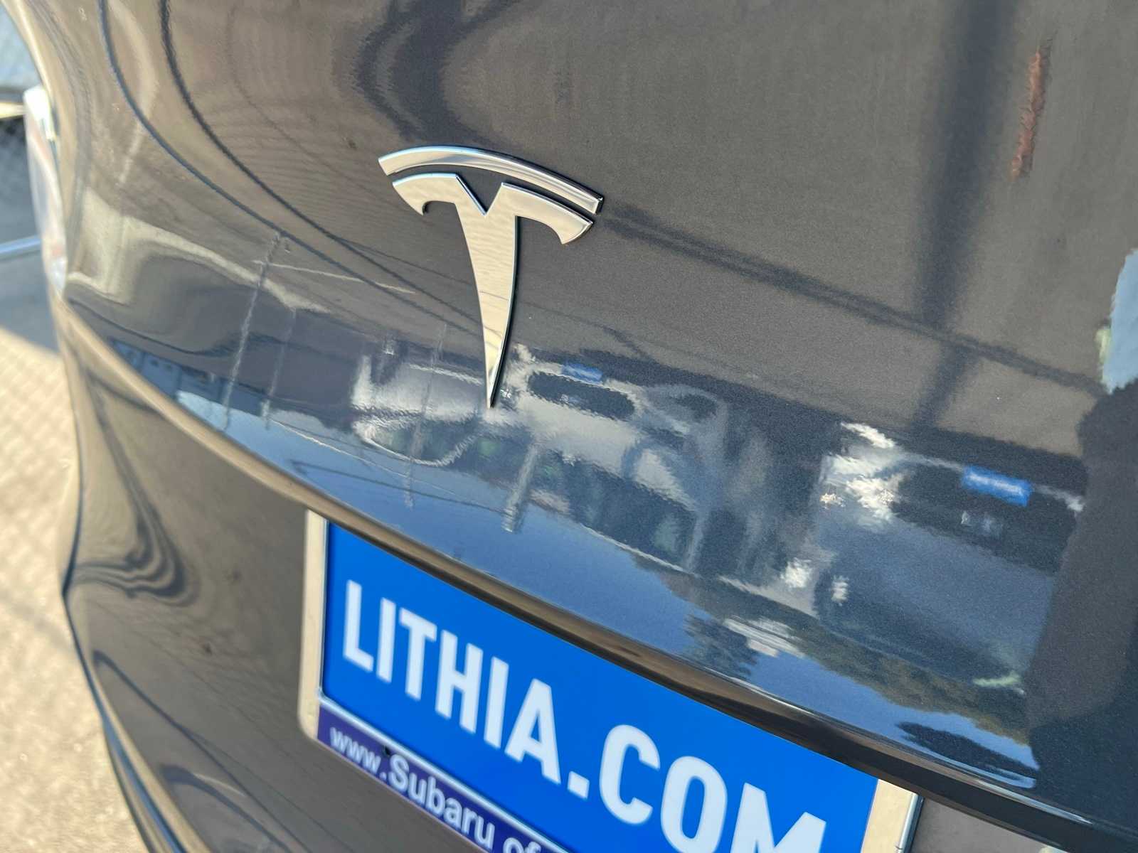 Thumbnail: 2022 Tesla Model Y - 5