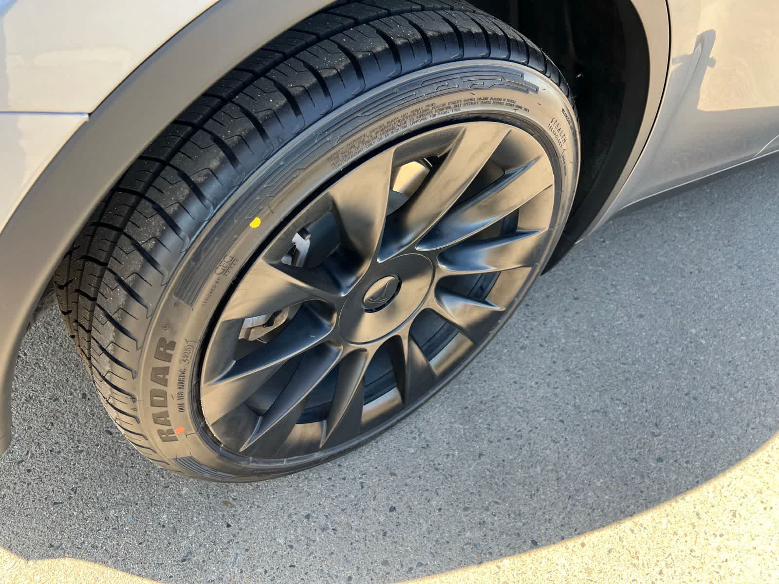 Thumbnail: 2025 Tesla Model Y - 20