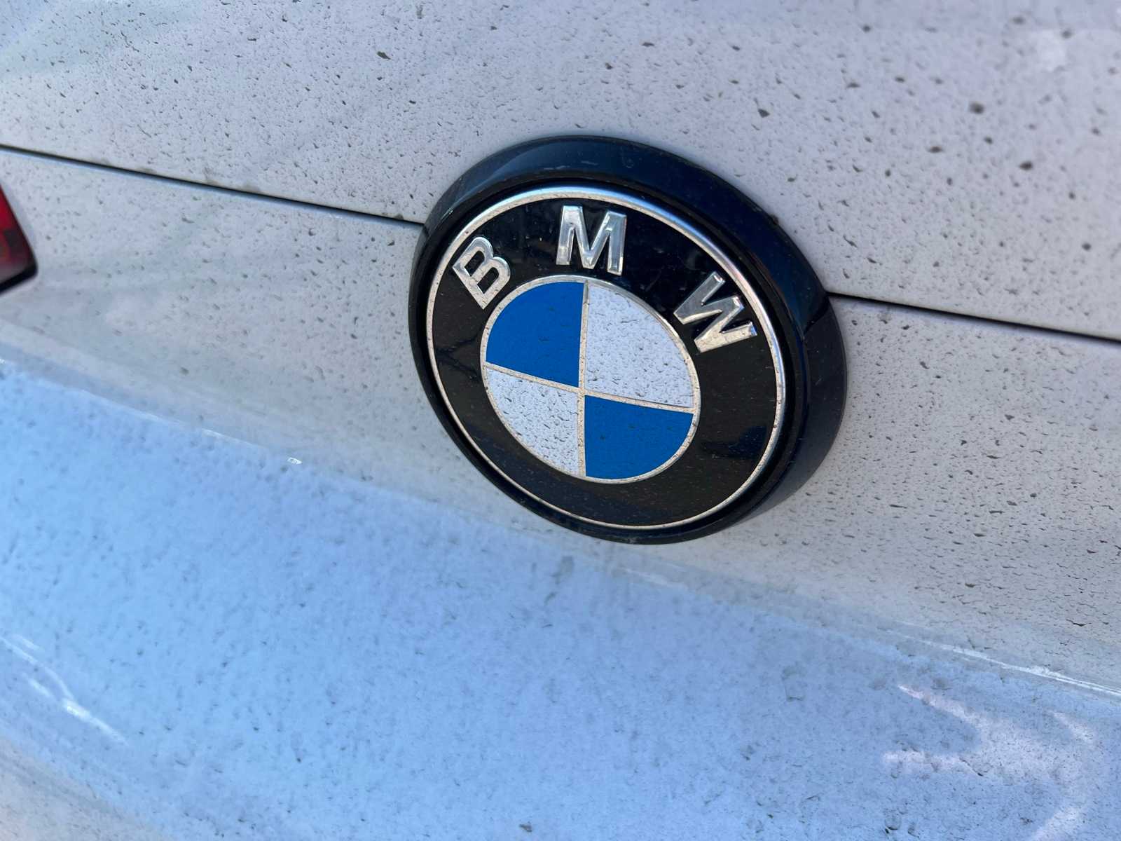 Thumbnail: 2022 BMW X6 - 6