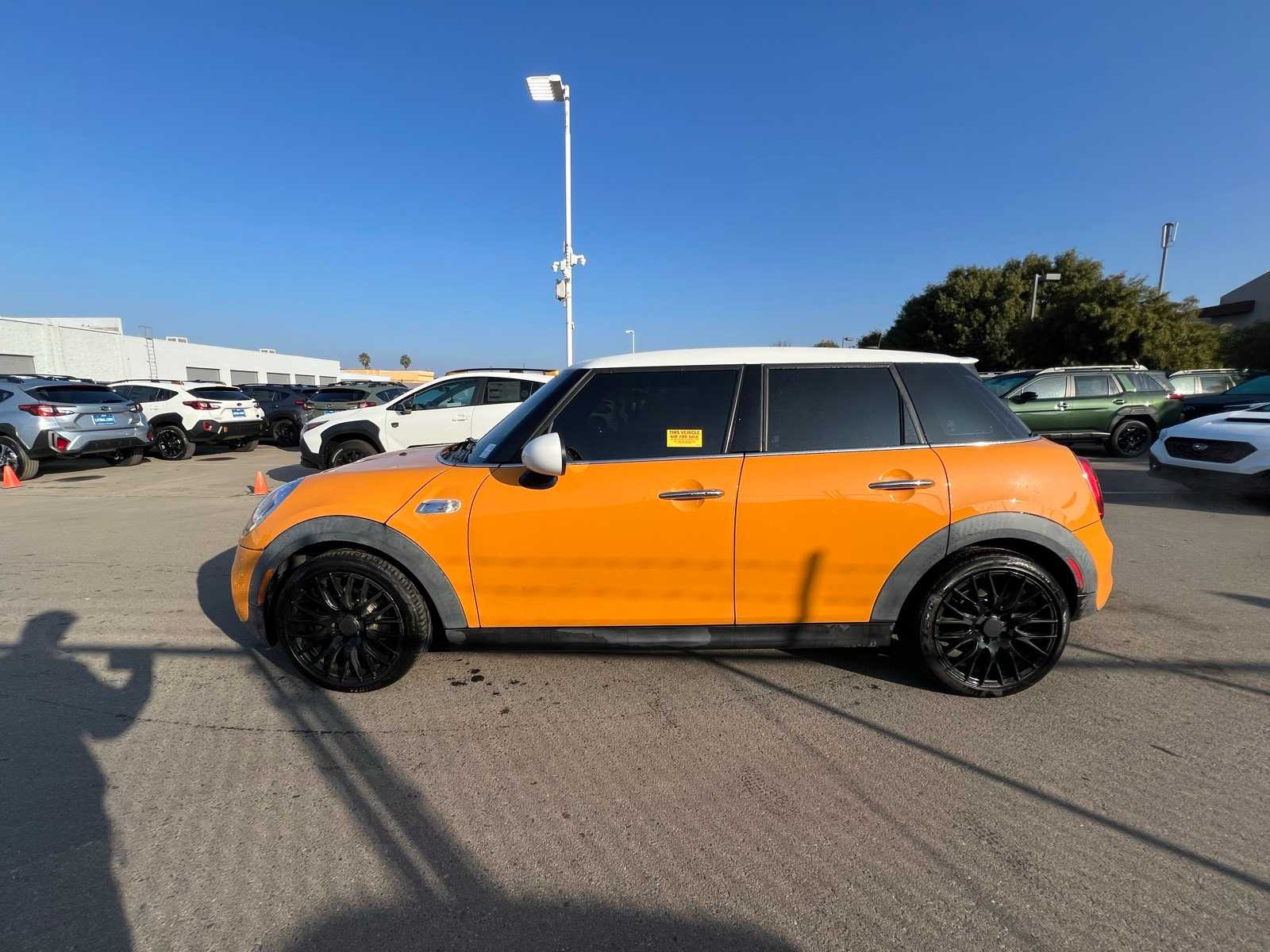 Thumbnail: 2017 MINI Cooper Hardtop - 2