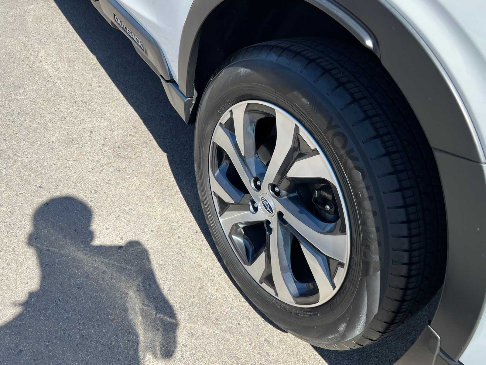 2022 Subaru Outback Limited 17