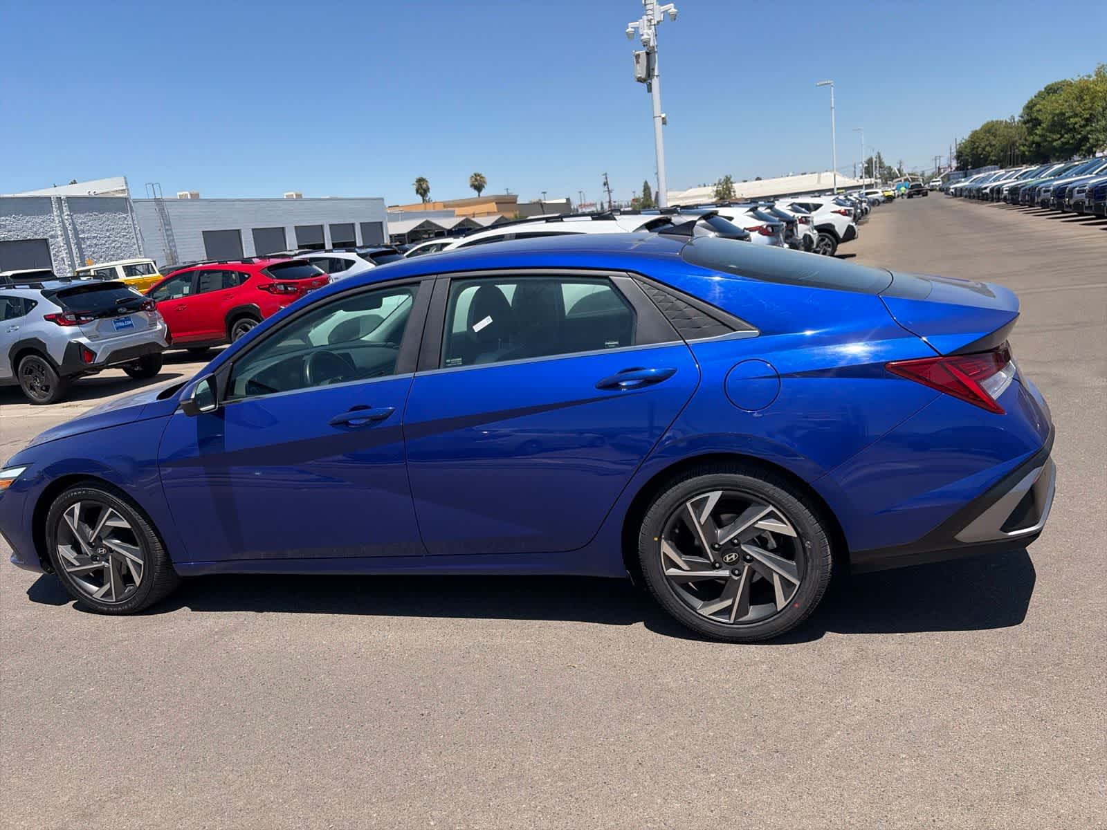 Thumbnail: 2024 Hyundai Elantra - 6