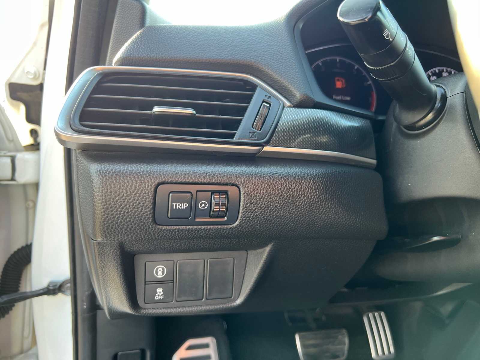 Thumbnail: 2019 Honda Accord - 33