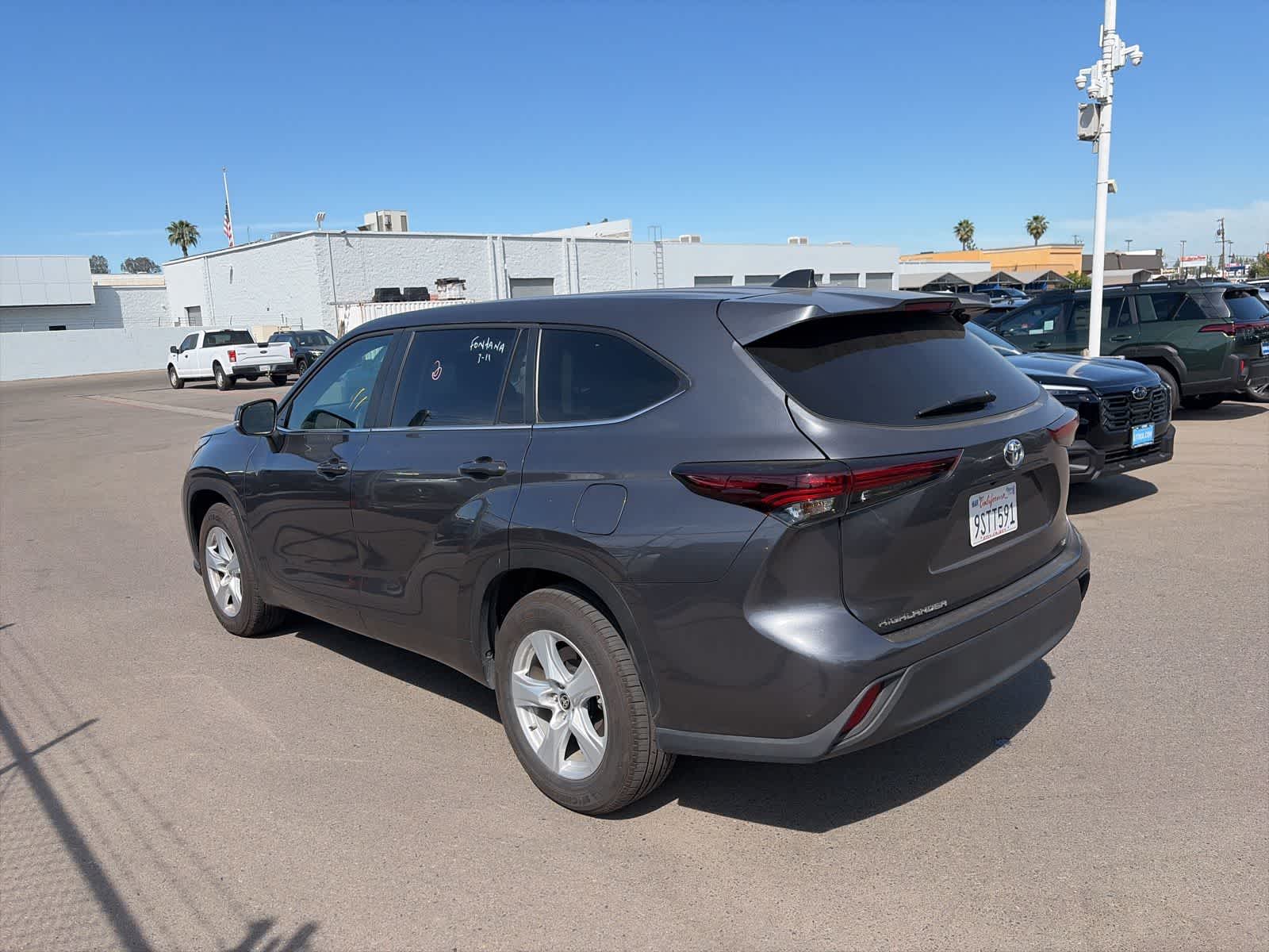 Thumbnail: 2025 Toyota Highlander - 19