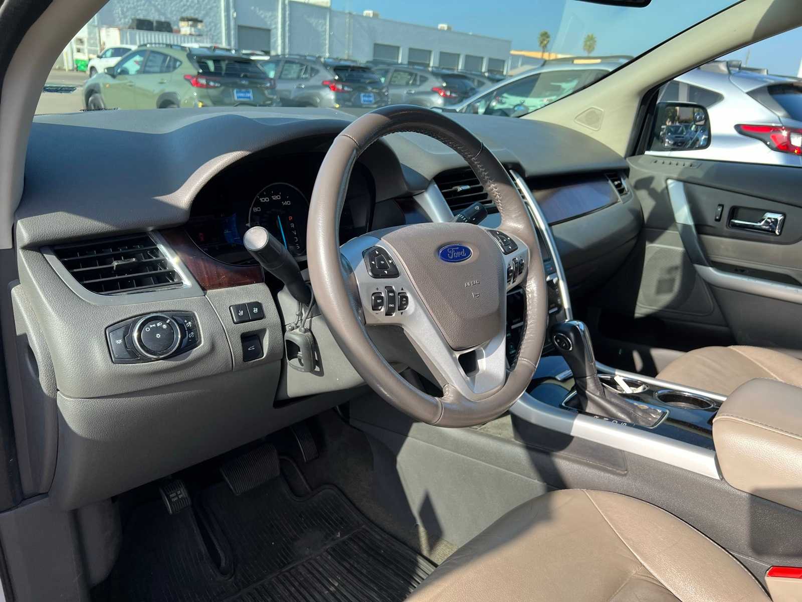 Thumbnail: 2013 Ford Edge - 14