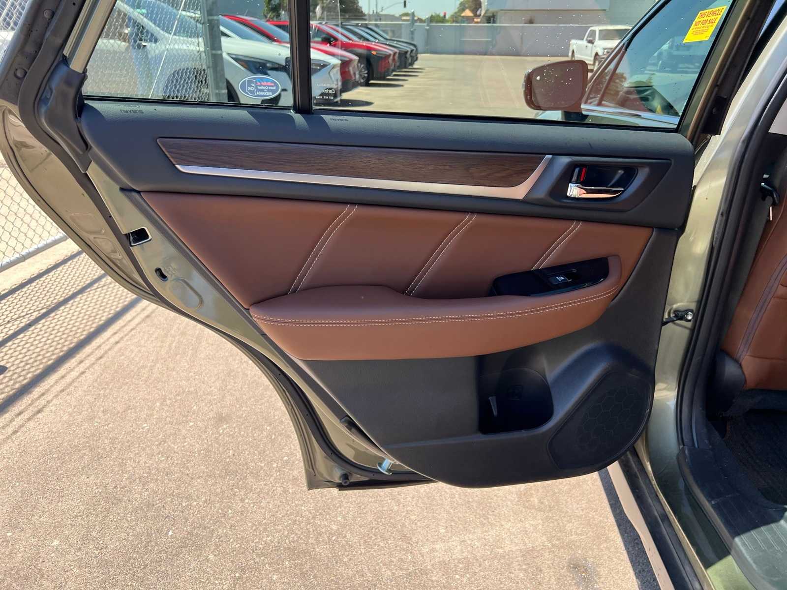 Thumbnail: 2018 Subaru Outback - 20