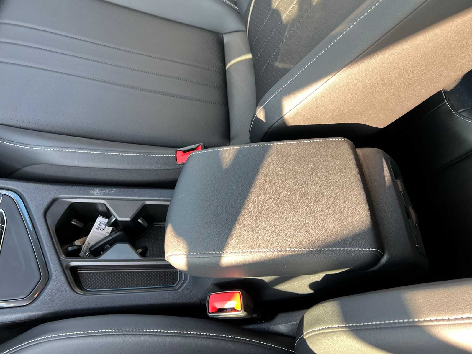 Thumbnail: 2023 Volkswagen Tiguan - 39