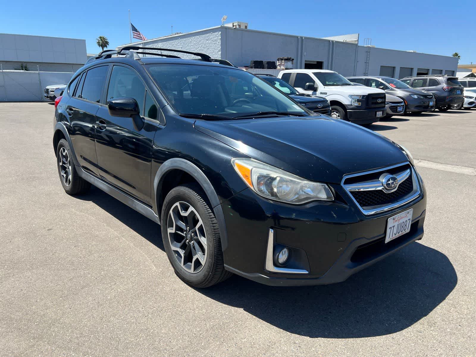 Thumbnail: 2016 Subaru Crosstrek - 9