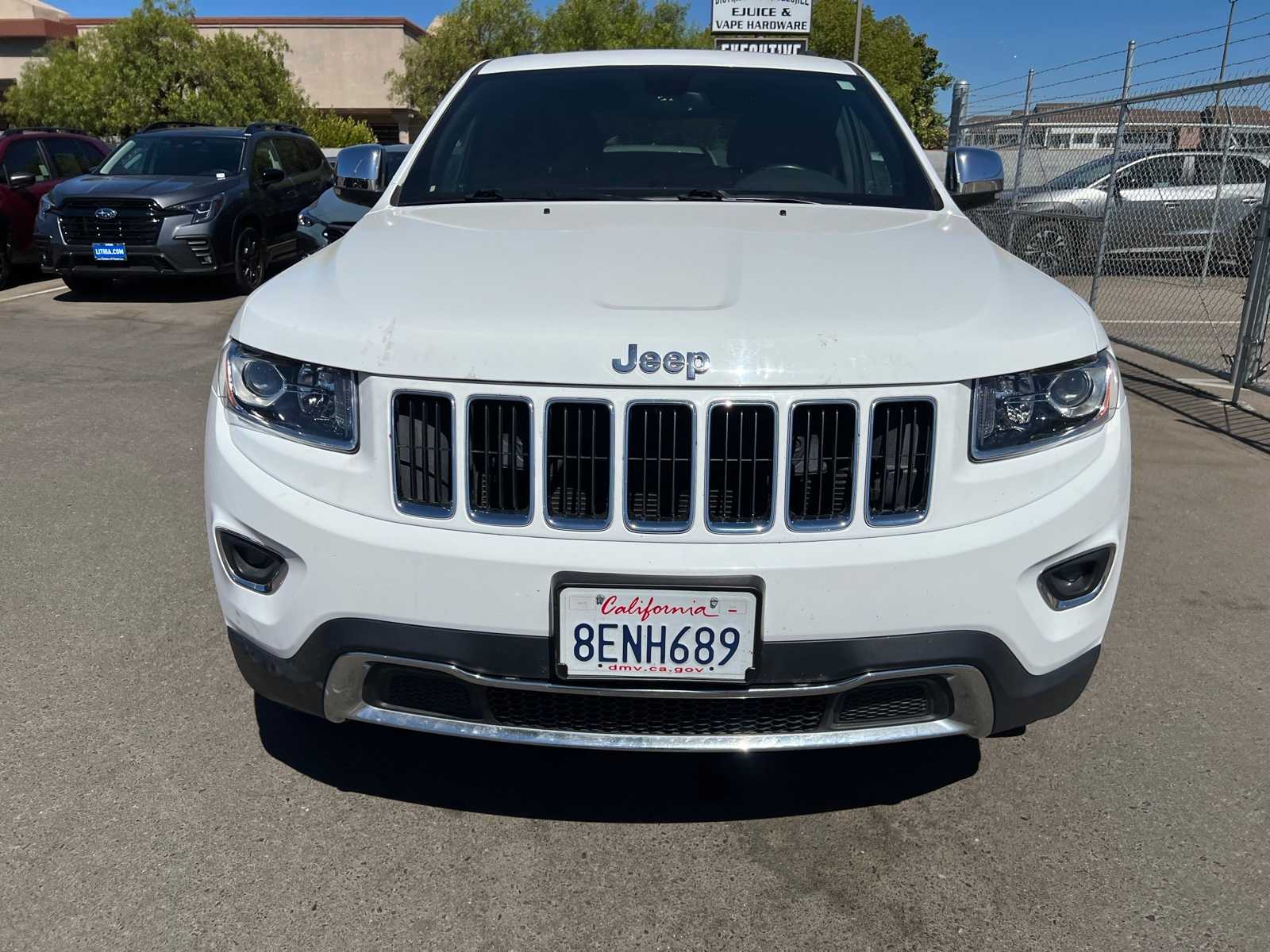 Thumbnail: 2015 Jeep Grand Cherokee - 11
