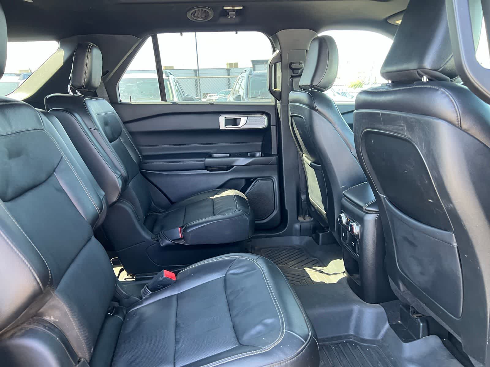 Thumbnail: 2020 Ford Explorer - 22