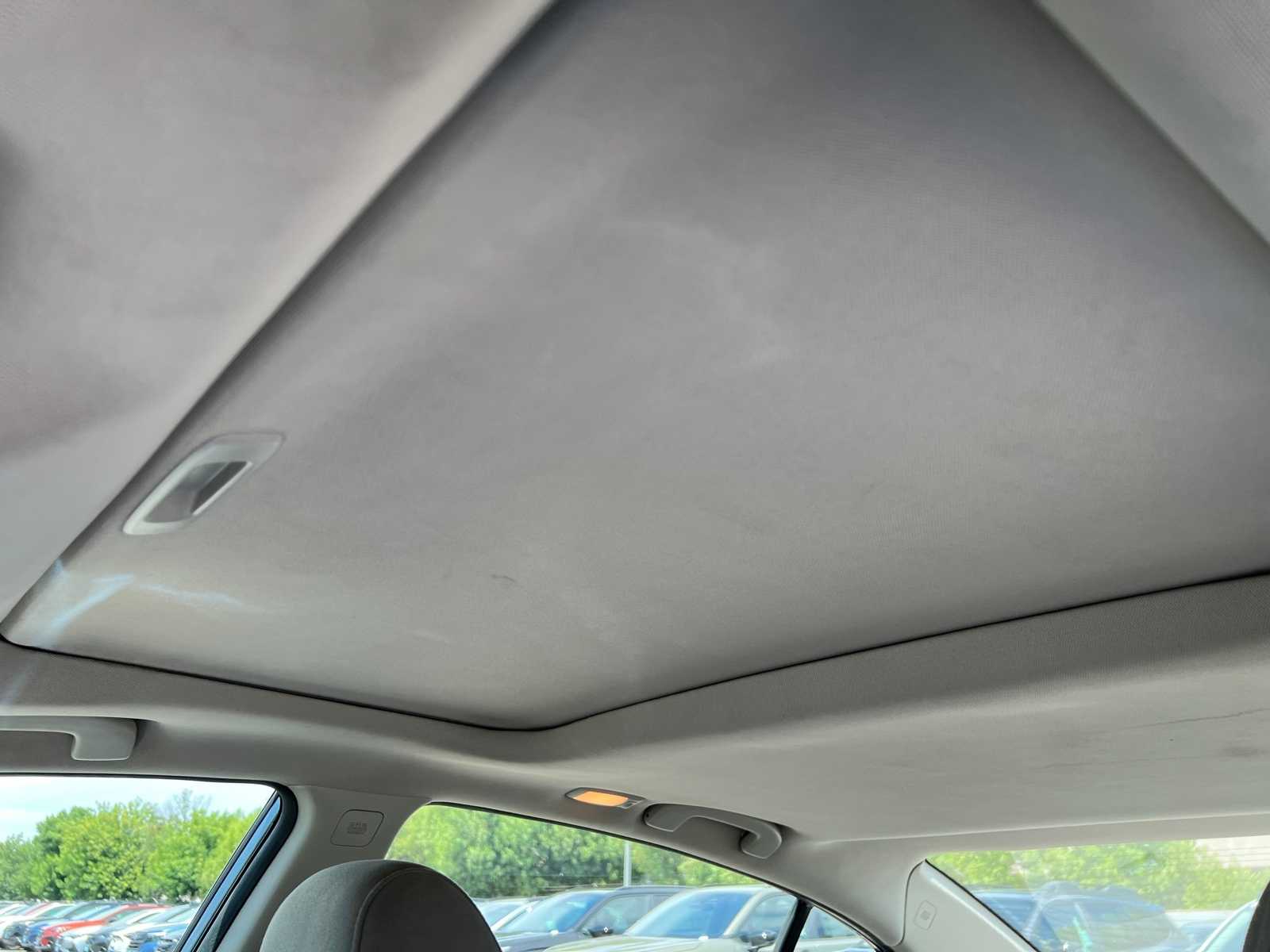 Thumbnail: 2012 Nissan Altima - 34