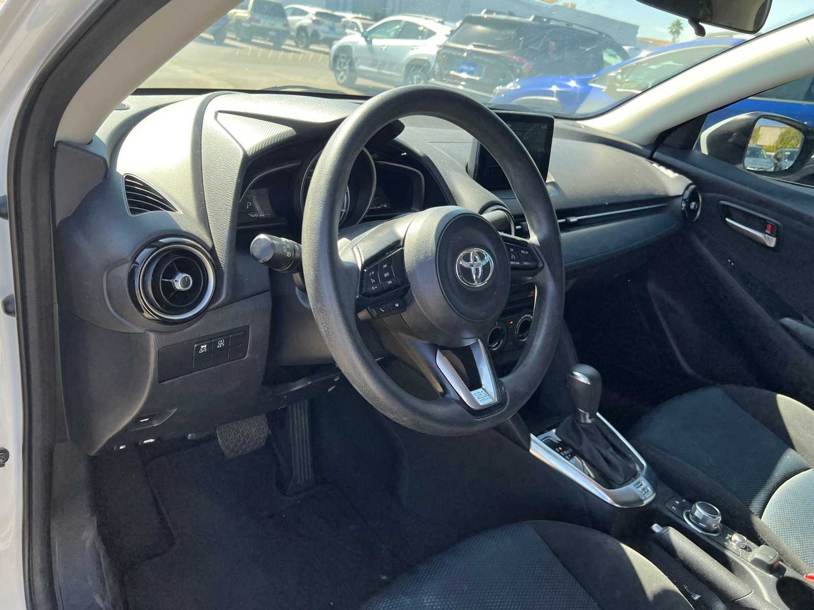 Thumbnail: 2019 Toyota Yaris - 12