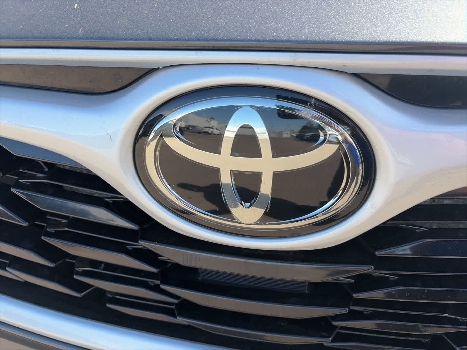 Thumbnail: 2025 Toyota Highlander - 3