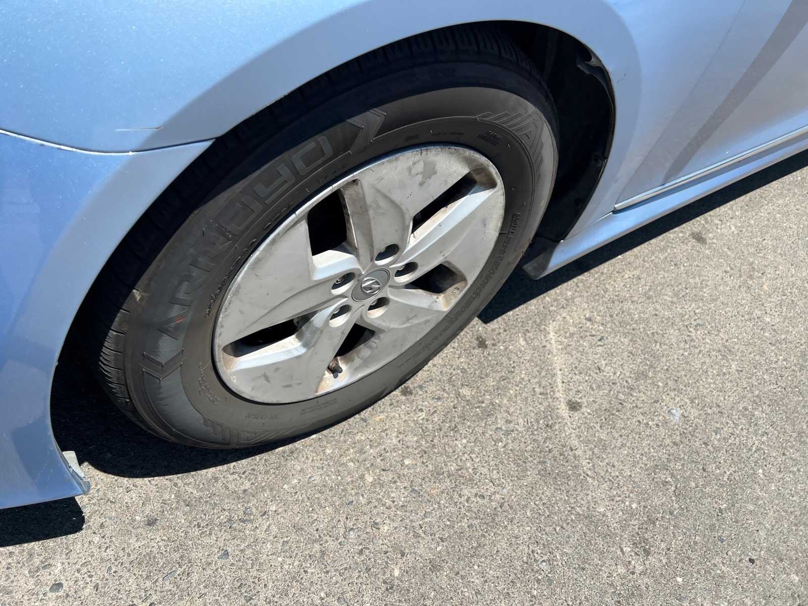 Thumbnail: 2012 Hyundai Sonata - 13
