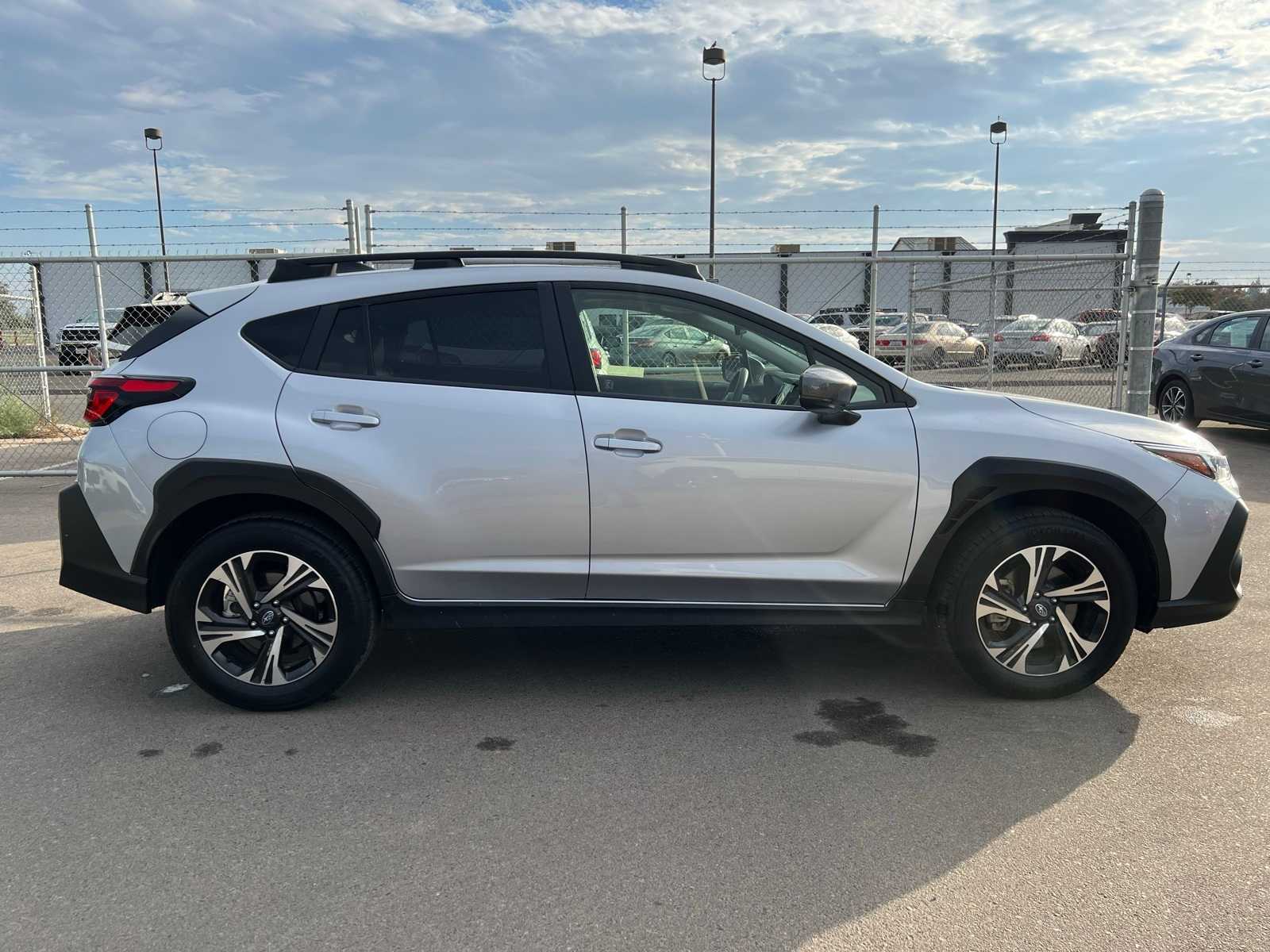 Thumbnail: 2024 Subaru Crosstrek - 10