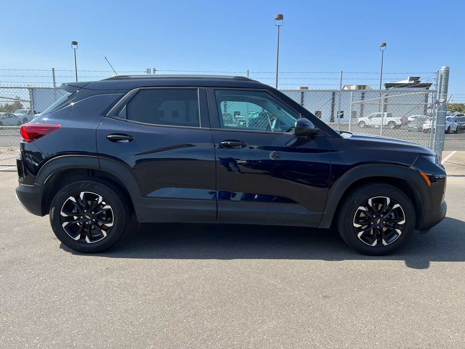 Thumbnail: 2021 Chevrolet TrailBlazer - 10