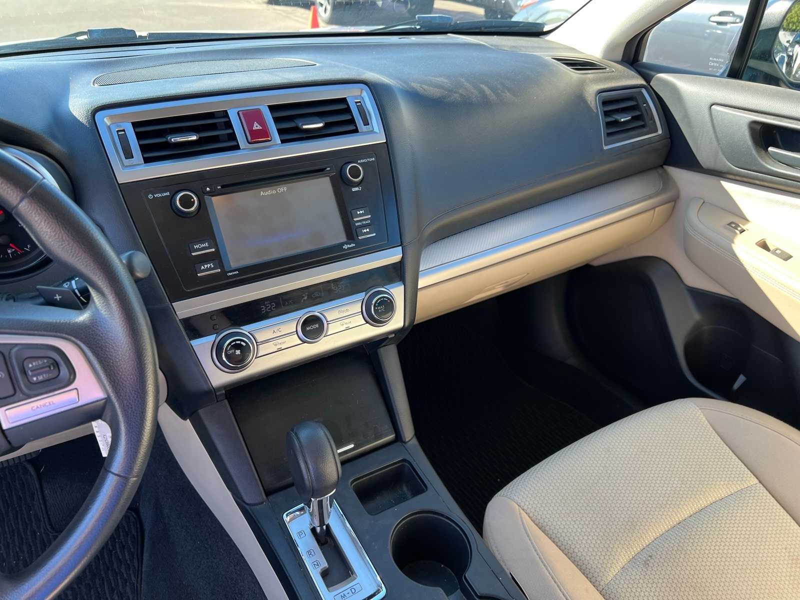 Thumbnail: 2015 Subaru Outback - 32