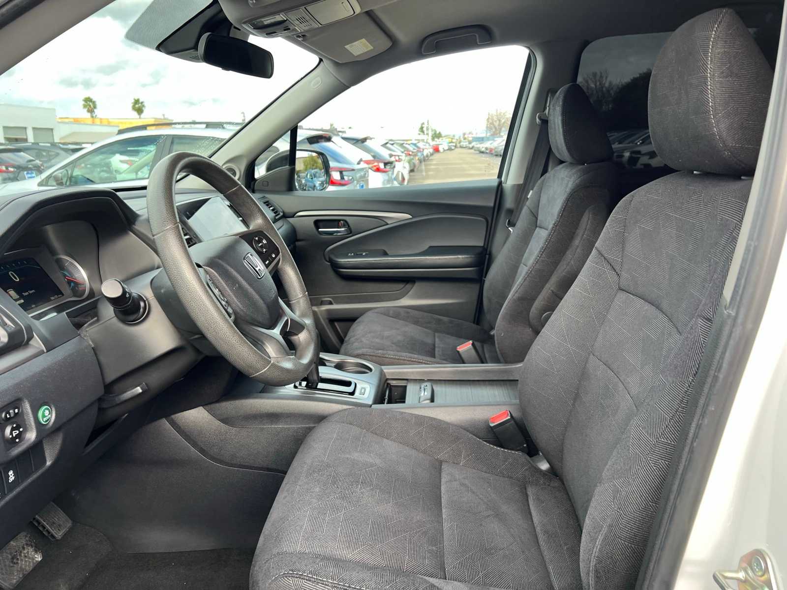 Thumbnail: 2020 Honda Pilot - 14