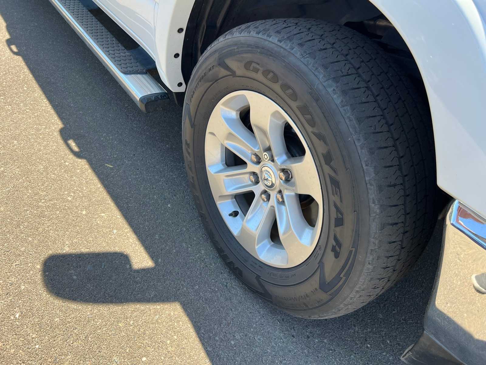 Thumbnail: 2020 RAM 1500 - 25