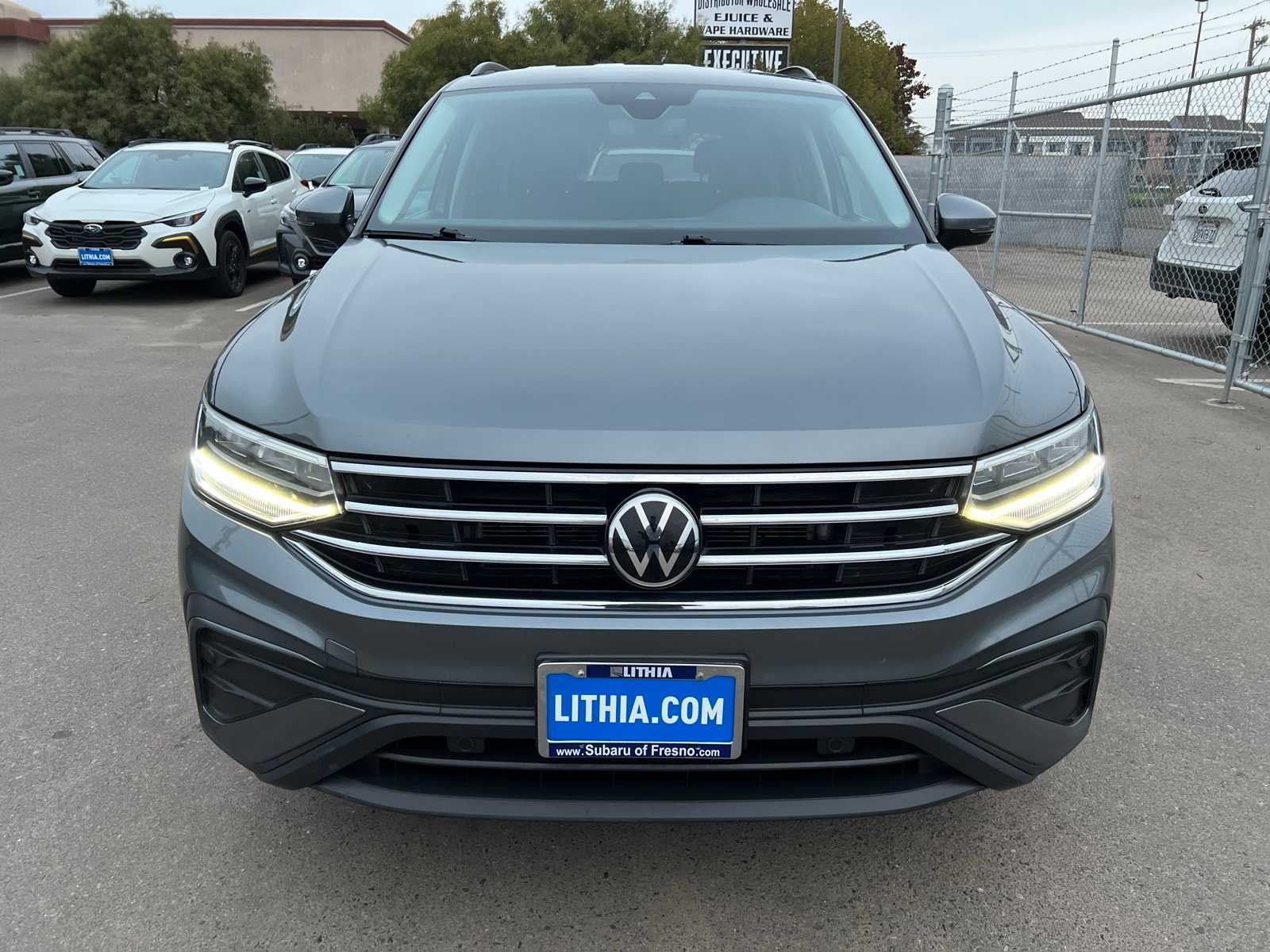 Thumbnail: 2024 Volkswagen Tiguan - 11