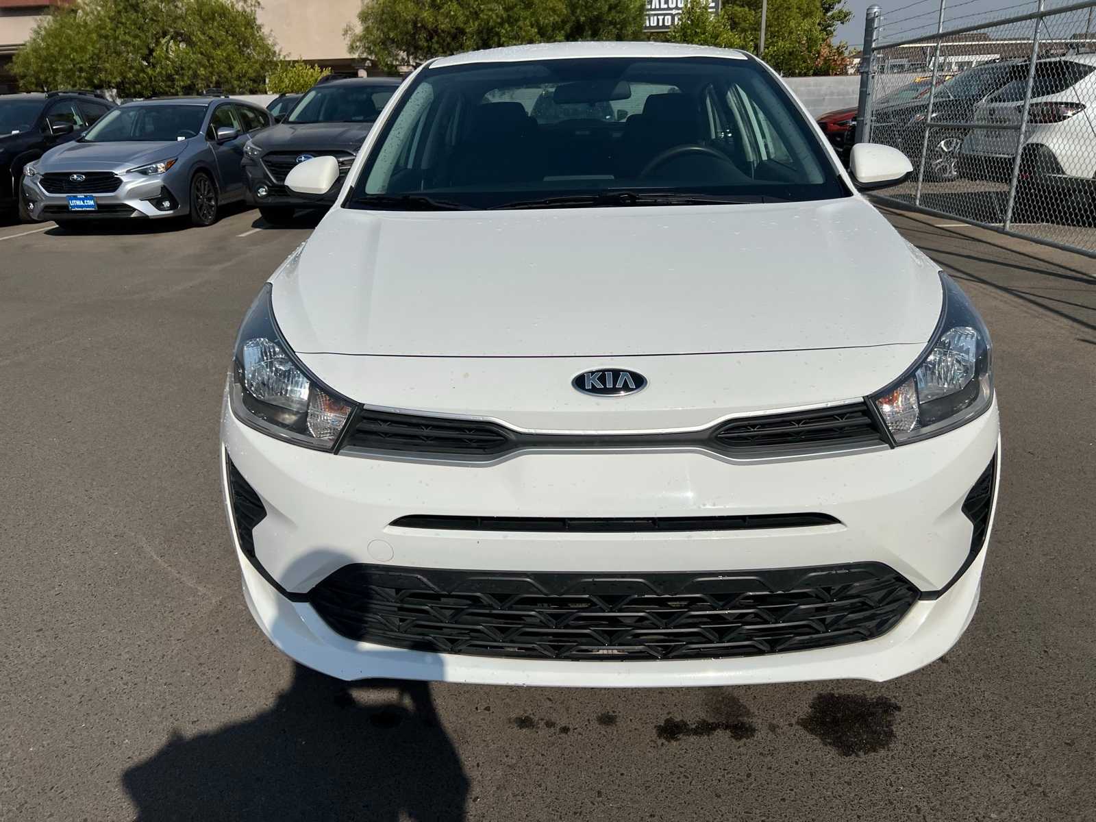 Thumbnail: 2021 Kia Rio - 11