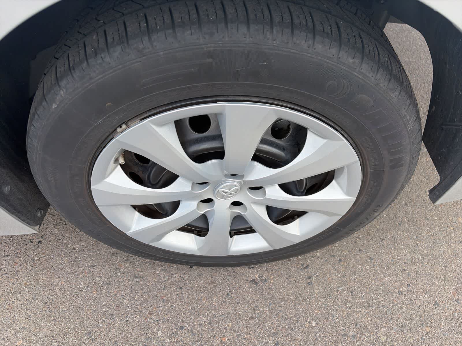 Thumbnail: 2023 Toyota Corolla - 20